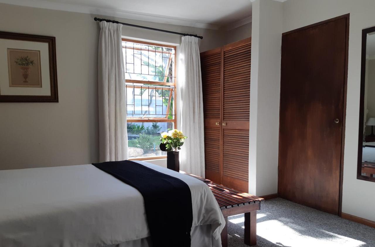 Be My Guest Lodge Bloubergstrand Ngoại thất bức ảnh