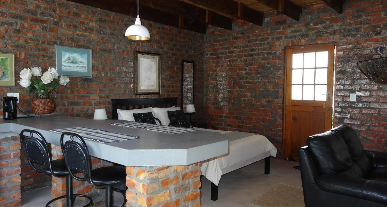 Be My Guest Lodge Bloubergstrand Ngoại thất bức ảnh